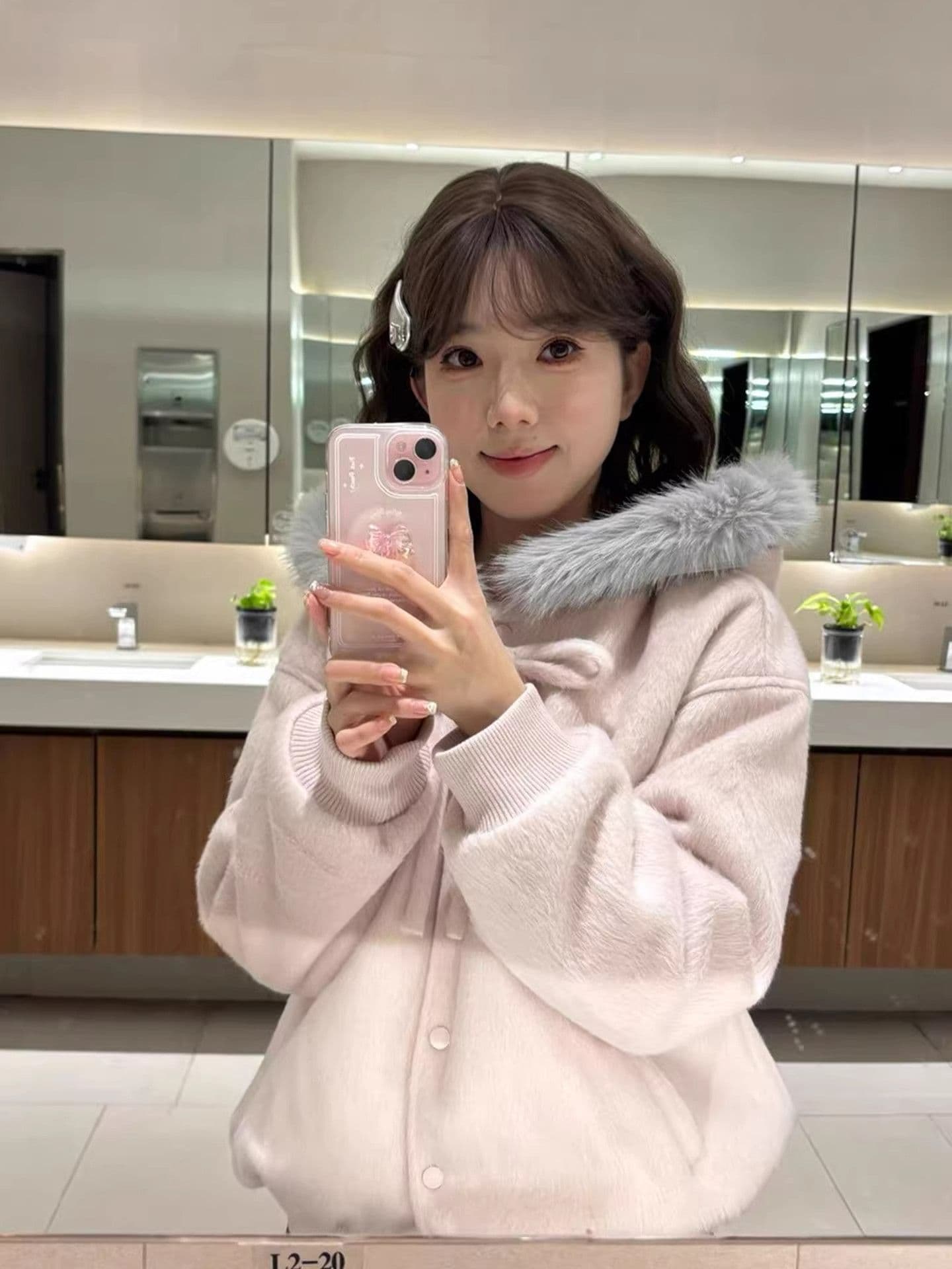 부드러운 자매 착용 가져 가라. 핑크색 후드 나비 매듭 스트랩 품격 큰 모피 칼라 여성 코트 가을 겨울 학원 스타일 모직 맨위 상세 이미지 2