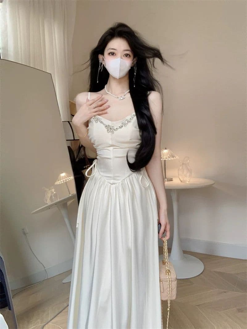 빛 럭셔리 바람 천 골드 예복 치마 2026 여름 슬립 몸매 가꾸기 슬림해 보이는 펌프 로프 레이스업 명문 여성 생일 롱 스커트 아이들 상세 이미지 4