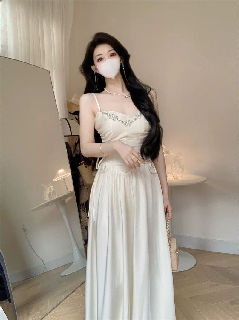 빛 럭셔리 바람 천 골드 예복 치마 2026 여름 슬립 몸매 가꾸기 슬림해 보이는 펌프 로프 레이스업 명문 여성 생일 롱 스커트 아이들 상세 이미지 7