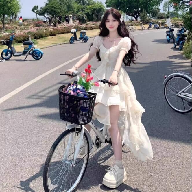 여름 한국 스타일 새로운 요정 바람 휴가 불규칙 치마 품격 슬림해 보이는 앞이 짧고 뒤가 길다 드레스 미니 스커트 여성 요정 상세 이미지 7