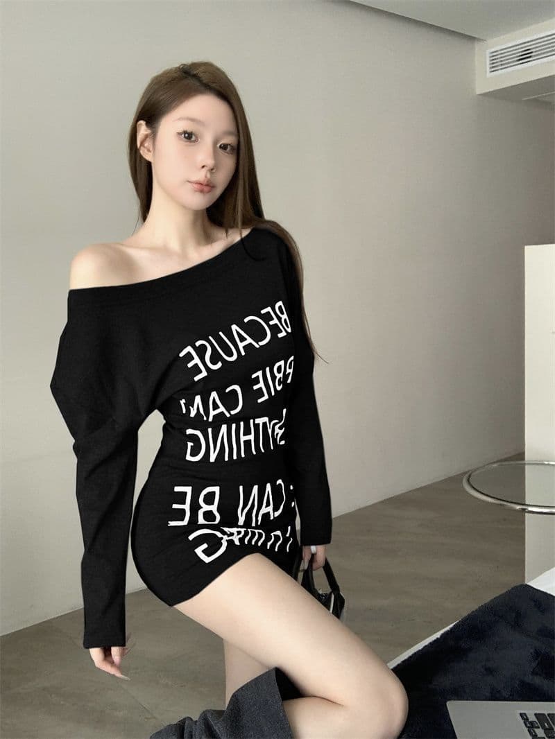 조기 가을 새로운 아메리칸 작은 대중 디자인 센스 알파벳 프린트 타이트 스커트 허리 수축 핫걸 티셔츠 미니 스커트 드레스 상세 이미지 11