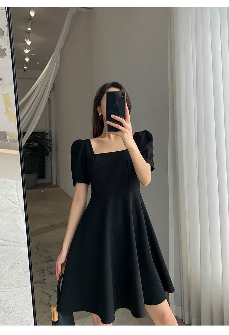 그는 벤 바람 작은 검은 드레스 여성 여름 새로운 프랑스식 복잡한 고대 칼라 중간 길이 검정색 거품 소매 드레스 상세 이미지 5