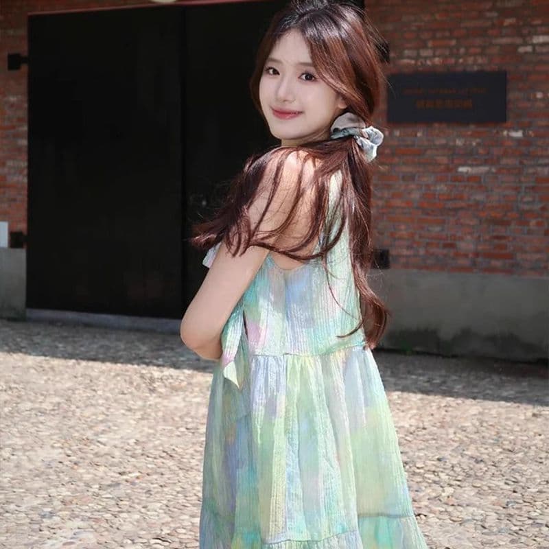 박하 남자 웨이브 녹색 색 후광 염색 행침 목 여성 드레스 여름 프랑스식 달콤함 슬림해 보이는 오프숄더 디자인 센스 길다 치마 이미지 2