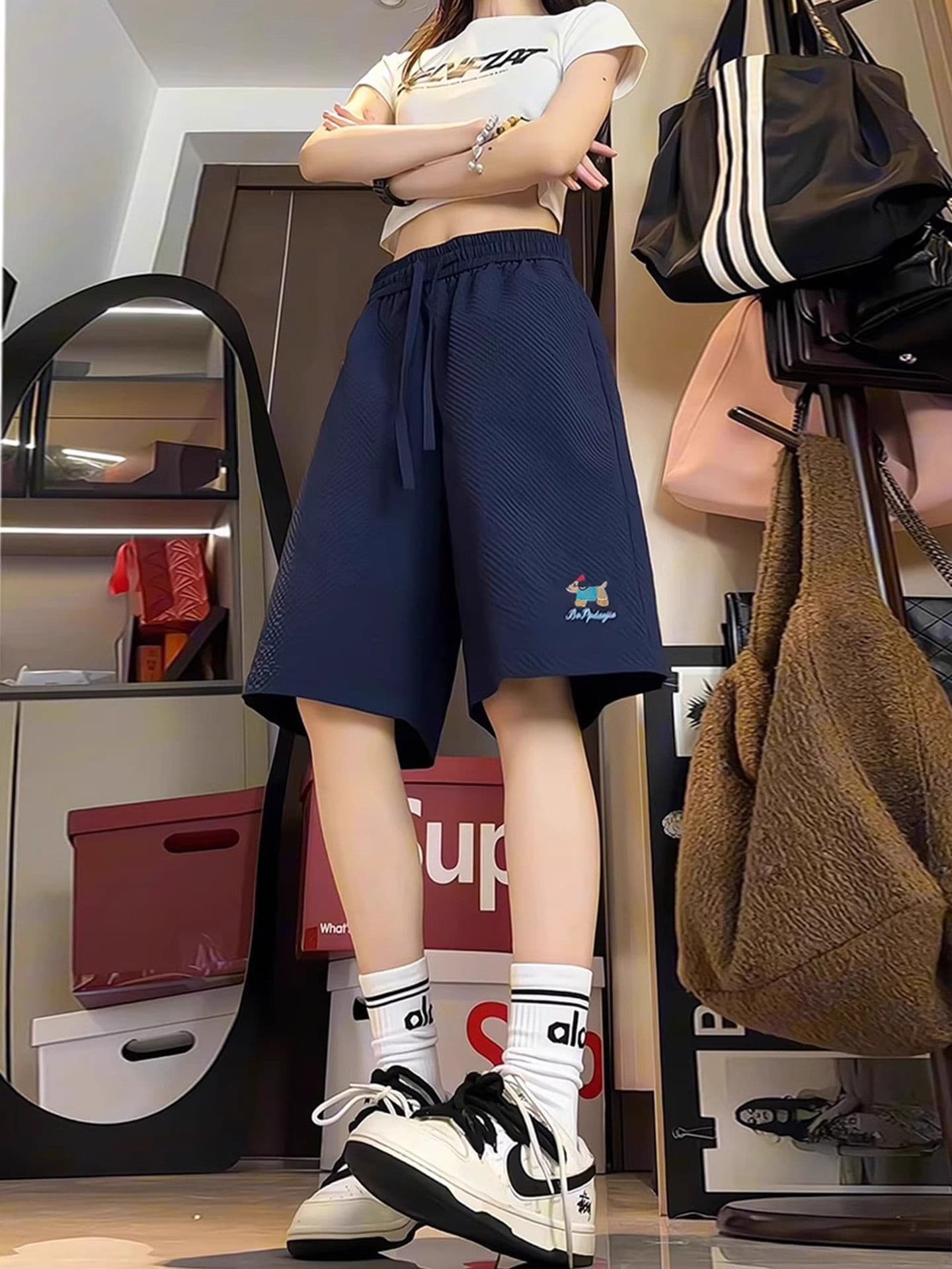 소시지 강아지 운동 반바지 여성 여름 2026 새로운 버블 그리드 속도 건조한 바지 통기성 5 점 캐주얼 해변 바지 상세 이미지 5