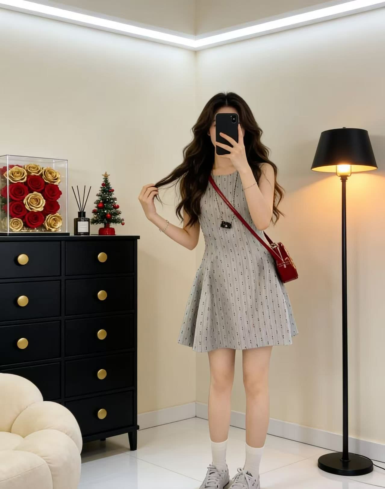 귀여운 슈퍼 요정 품격 회색 허리 수축 작은 샤넬 스타일 치마 학원 쇼트 스타일 라운드 넥 여름 민소매 미니멀리즘 드레스 상세 이미지 6