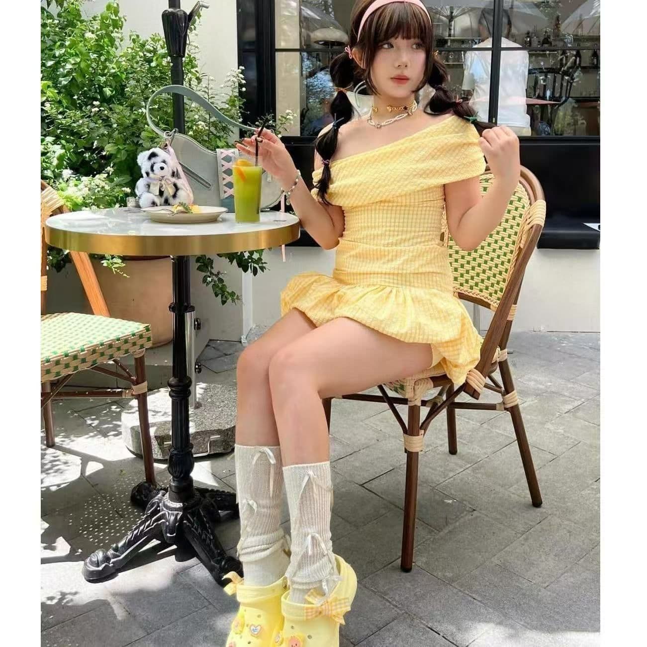 프랑스식 순수한 욕망 황색 체크무늬 오프숄더 튜브탑 여성 드레스 여름 고급 센스 품격 허리 수축 꽃밭 미니 스커트 이미지 2