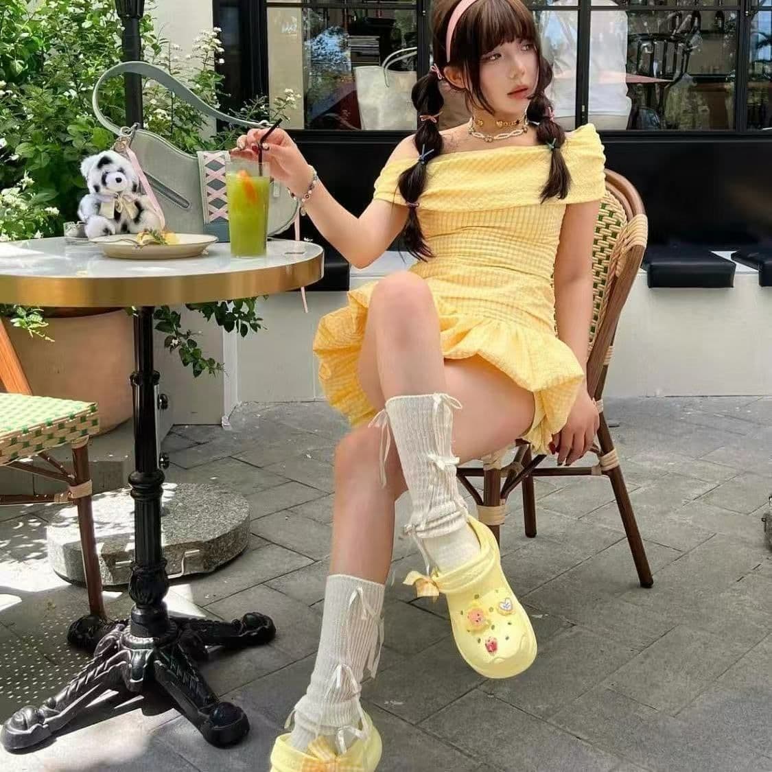 프랑스식 순수한 욕망 황색 체크무늬 오프숄더 튜브탑 여성 드레스 여름 고급 센스 품격 허리 수축 꽃밭 미니 스커트 상세 이미지 4