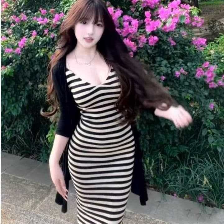 순수한 욕망 품격 로얄 자매 바람 스트라이프 V넥 슬립 여성 드레스 여름 몸매 가꾸기 슬림해 보이는 측면 트임 타이트 스커트 롱 스커트 상세 이미지 5