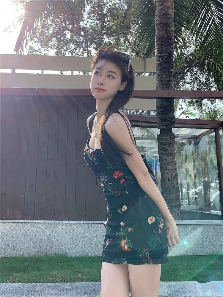 어깨끈 조절 가능 축제 후에 멜빵 지퍼 하나 핫걸 바람 품격 꽃무늬 슬립 드레스 허리 수축 슬림해 보이는 패키지 팔 치마 상세 이미지 4