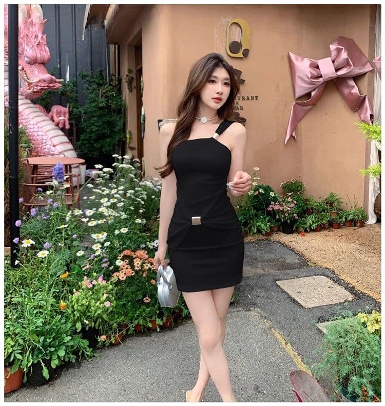 섹시함 핫걸 바람 비스듬한 어깨 숄더백 슬립 여성 드레스 여름 새로운 몸매 가꾸기 슬림해 보이는 고급 센스 타이트 스커트 미니 스커트 상세 이미지 23