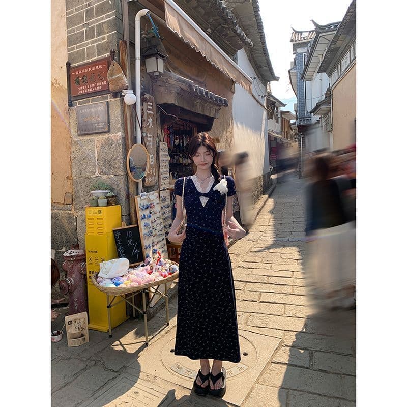 프랑스식 V넥 꽃무늬 여성 드레스 2026 여름 한국 스타일 순수한 욕망 바람 품격 허리 수축 슬림해 보이는 중간 길이 치마