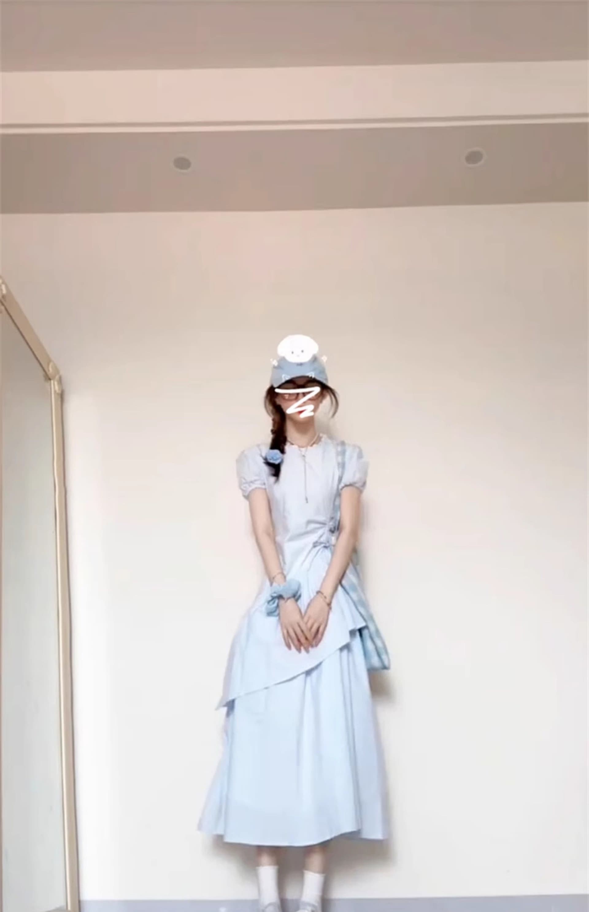 고급 센스 파란색 반팔 여성 드레스 여름 2026 새로운 작은 키 펌프 Pleat 슬림해 보이는 품격 케이크 롱 스커트 상세 이미지 20