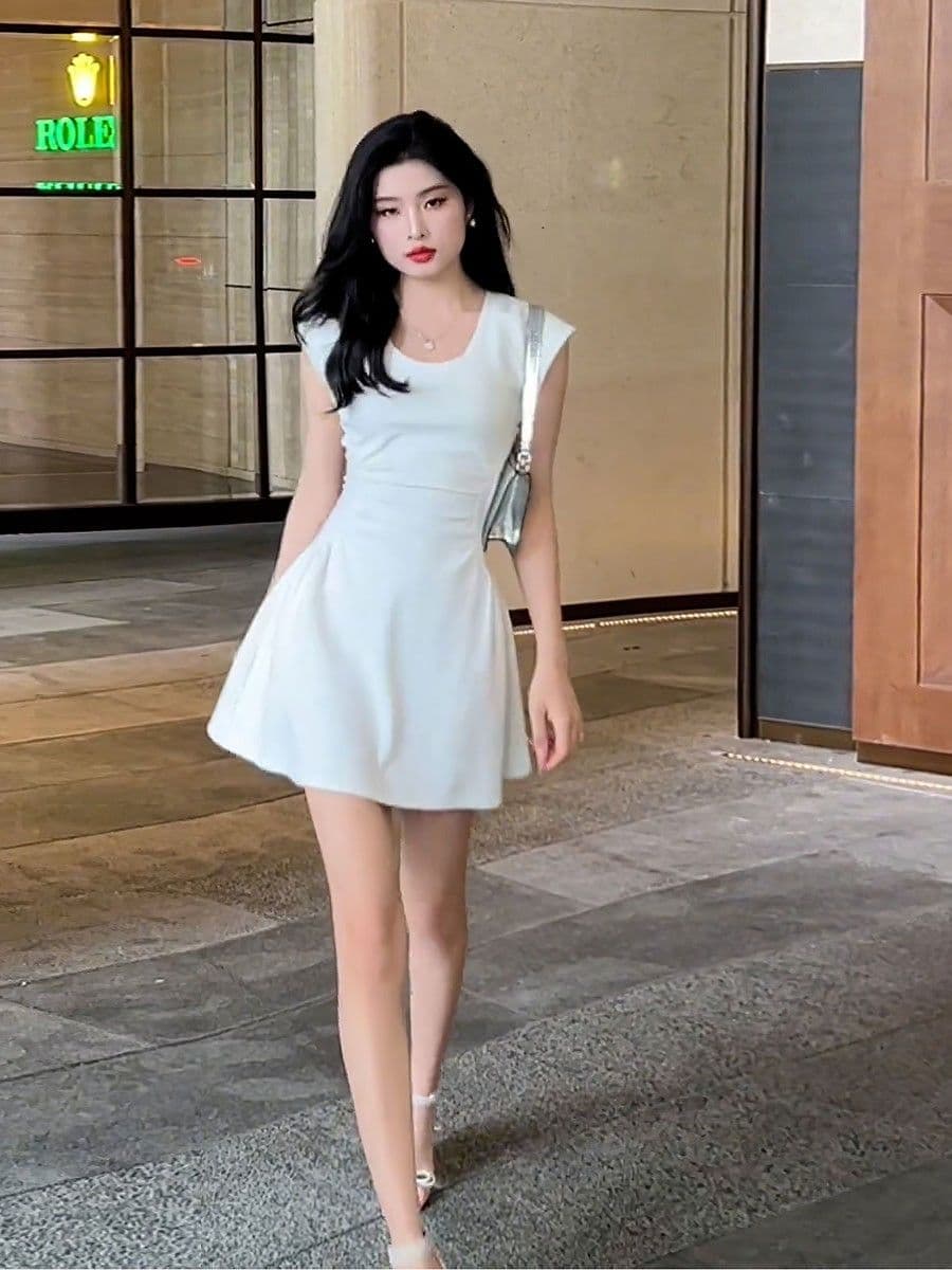 프랑스식 패션 고급 명문 여성 품격 여성 드레스 여름 새로운 주름 허리 수축 슬림해 보이는 한 마디 미니 스커트 ins 트렌디 상세 이미지 4