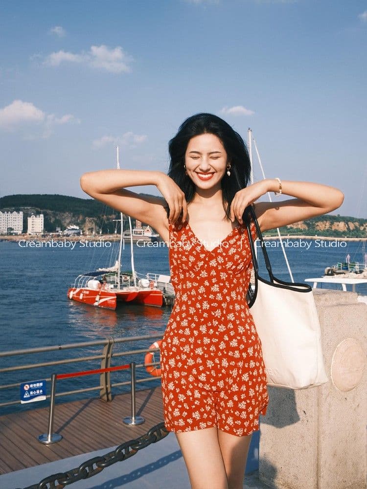 빨간색 레트로 꽃무늬 슬립 여성 드레스 여름 새로운 차 부서 순수한 욕망 프랑스식 품격 v 파일럿 포트 바람 미니 스커트 상세 이미지 9