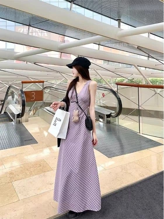 달콤한 핫걸 V넥 민소매 여성 드레스 2026 새로운 여름 허리 수축 슬림해 보이는 chic 조끼 스커트 롱 스커트 이미지 3