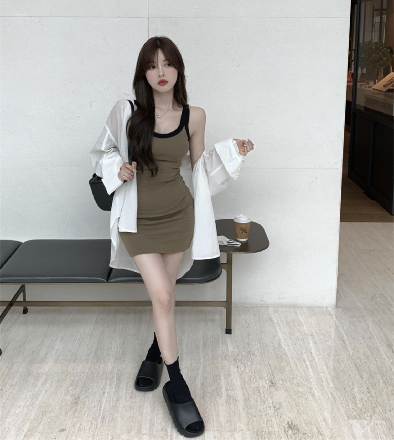 배색 u 칼라 캐미솔 여성 드레스 여름 핫걸 몸매 가꾸기 슬림해 보이는 섹시함 품격 타이트 스커트 만나는 미니 스커트 상세 이미지 9