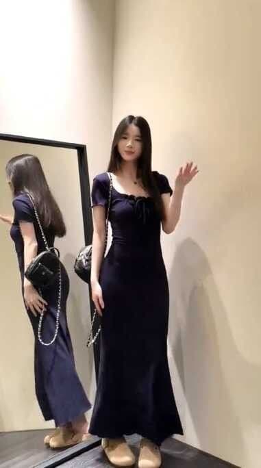 블루 색상 광장 칼라 드레스 2026 여성 여름 핫걸 몸매 가꾸기 허리 수축 순수한 욕망 작은 엄마 바람 타이트 스커트 인어 꼬리 롱 스커트 상세 이미지 3
