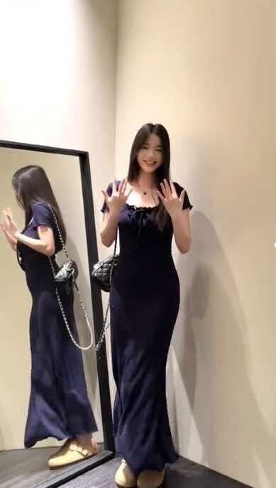 블루 색상 광장 칼라 드레스 2026 여성 여름 핫걸 몸매 가꾸기 허리 수축 순수한 욕망 작은 엄마 바람 타이트 스커트 인어 꼬리 롱 스커트 상세 이미지 4