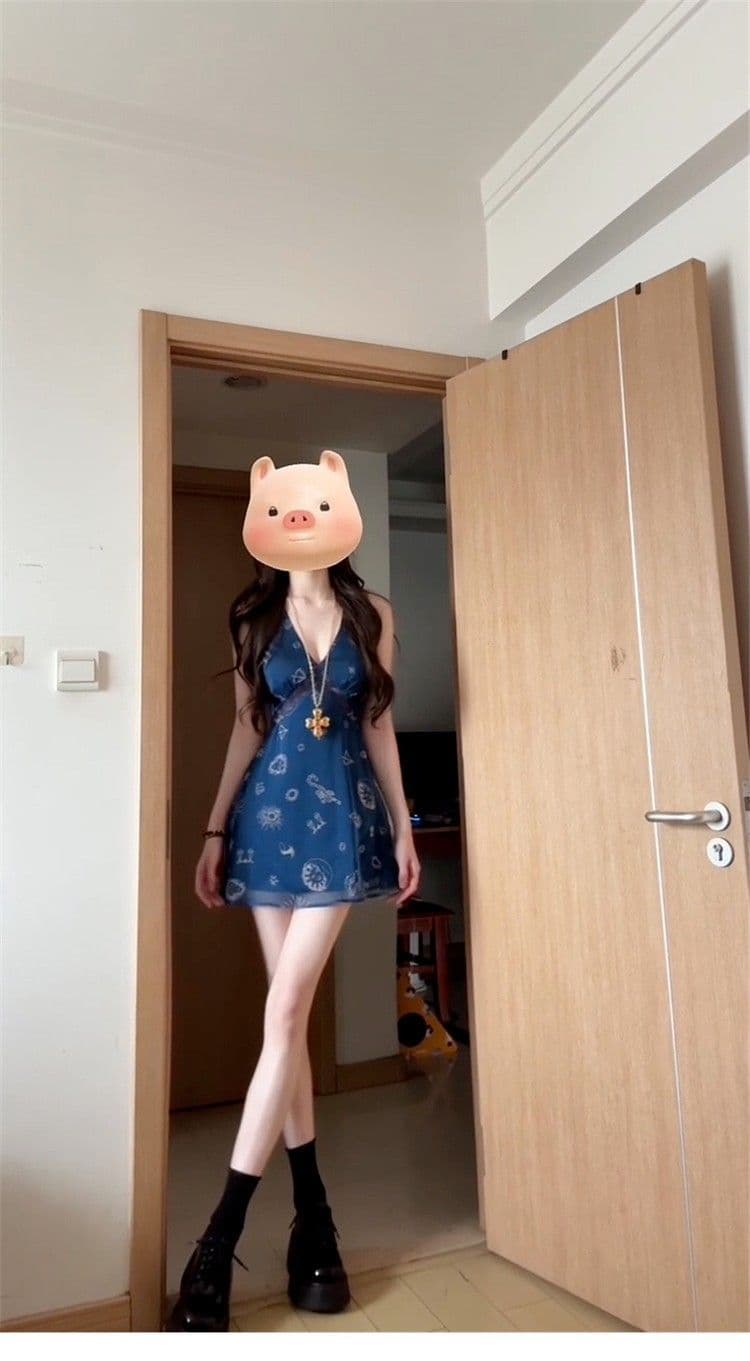 레트로 프린트 V넥 조끼 여성 드레스 2025 여름 새로운 품격 허리 수축 슬림해 보이는 휴가 바람 한 마디 미니 스커트 상세 이미지 13