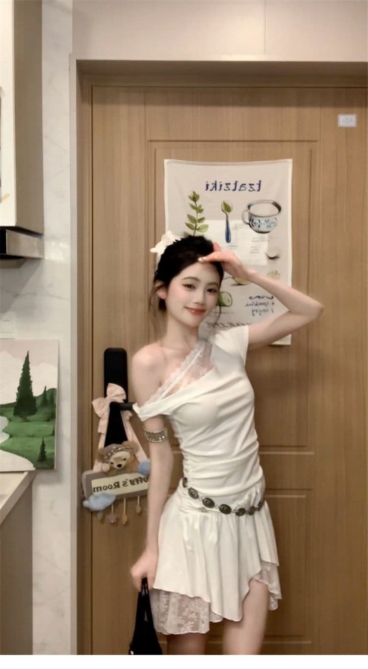 프랑스식 순수한 욕망 바람 비스듬한 어깨 레이스 조각 드레스 아이들 2026 여름 새로운 디자인 센스 불규칙 미니 스커트 상세 이미지 2