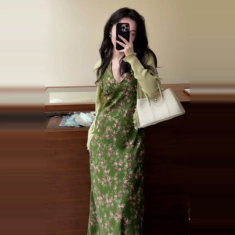 레트로 녹색 꽃무늬 행침 목 여성 드레스 여름 프랑스식 휴가 바람 치마 V넥 허리 수축 품격 한 마디 롱 스커트