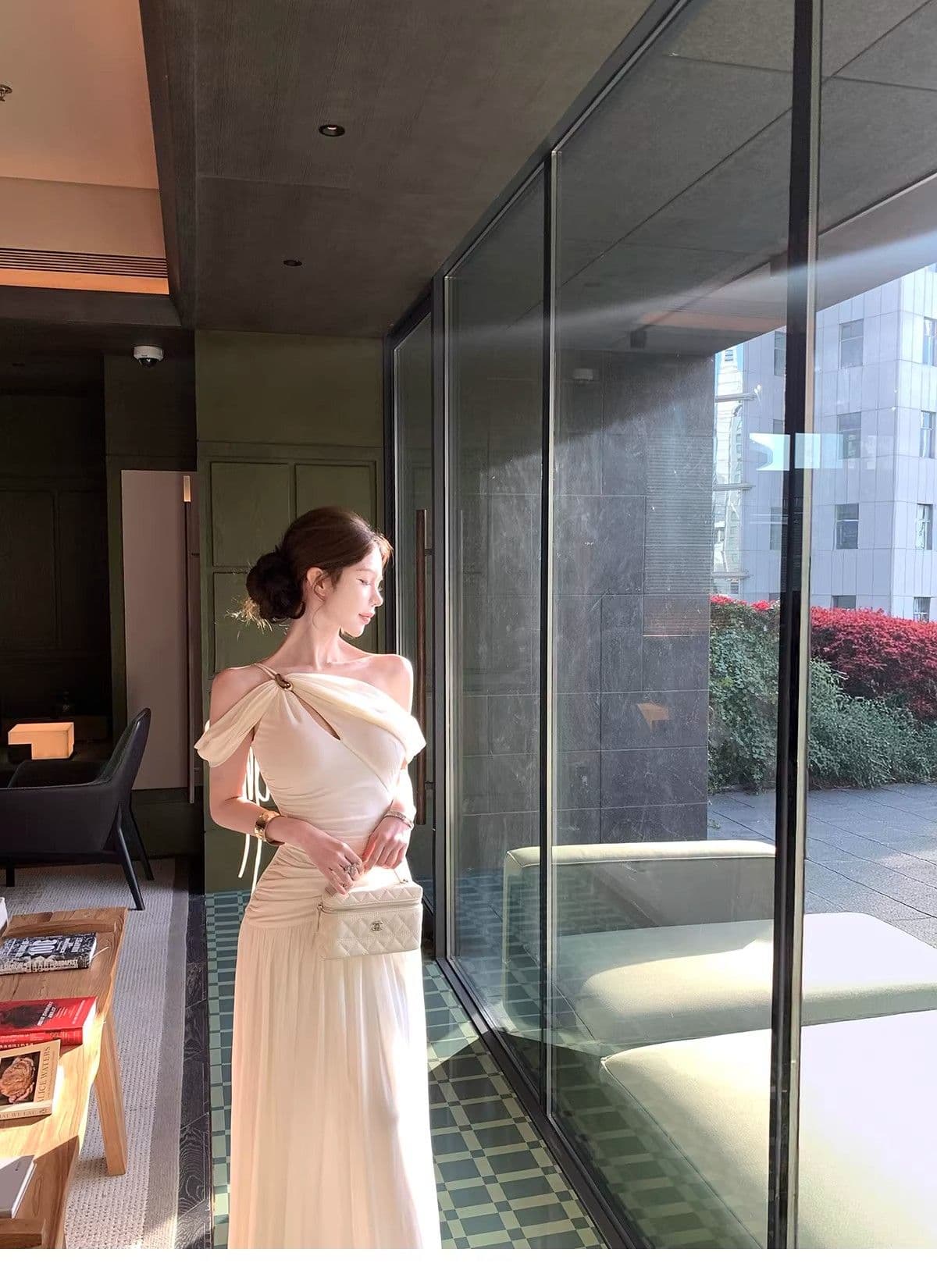 프랑스식 부드러운 바람 오프숄더 오프숄더 슬립 여성 드레스 봄 새로운 허리 수축 슬림해 보이는 고급 센스 길다 치마 상세 이미지 8