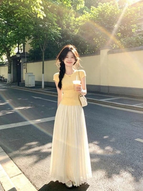 패키지 코어 실 황색 라운드 넥 몸매 가꾸기 슬림해 보이는 반팔 티셔츠 여성 얼음 차가운 니트 고급 사소한 초여름 맨위 이미지 4