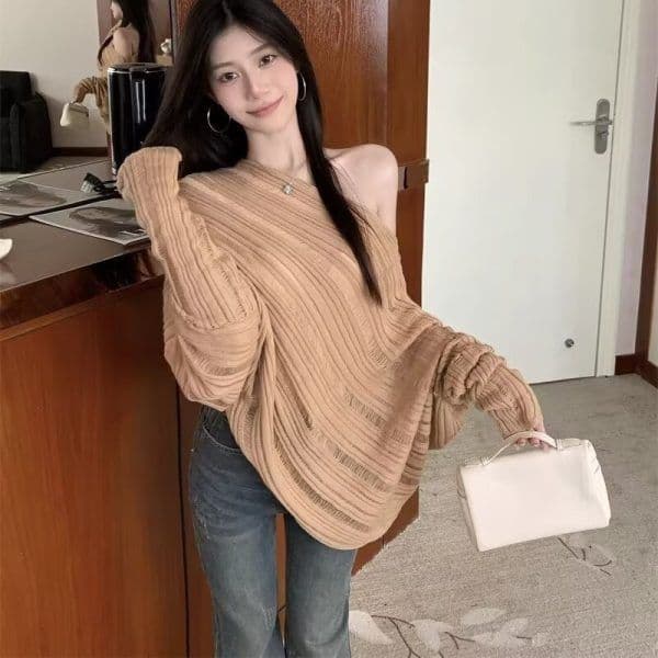 프랑스식 불규칙 비스듬한 어깨 니트 스웨터 여성 봄 새로운 한 부서 분위기 센스 착용 가져 가라. 오프숄더 맨위 이미지 3