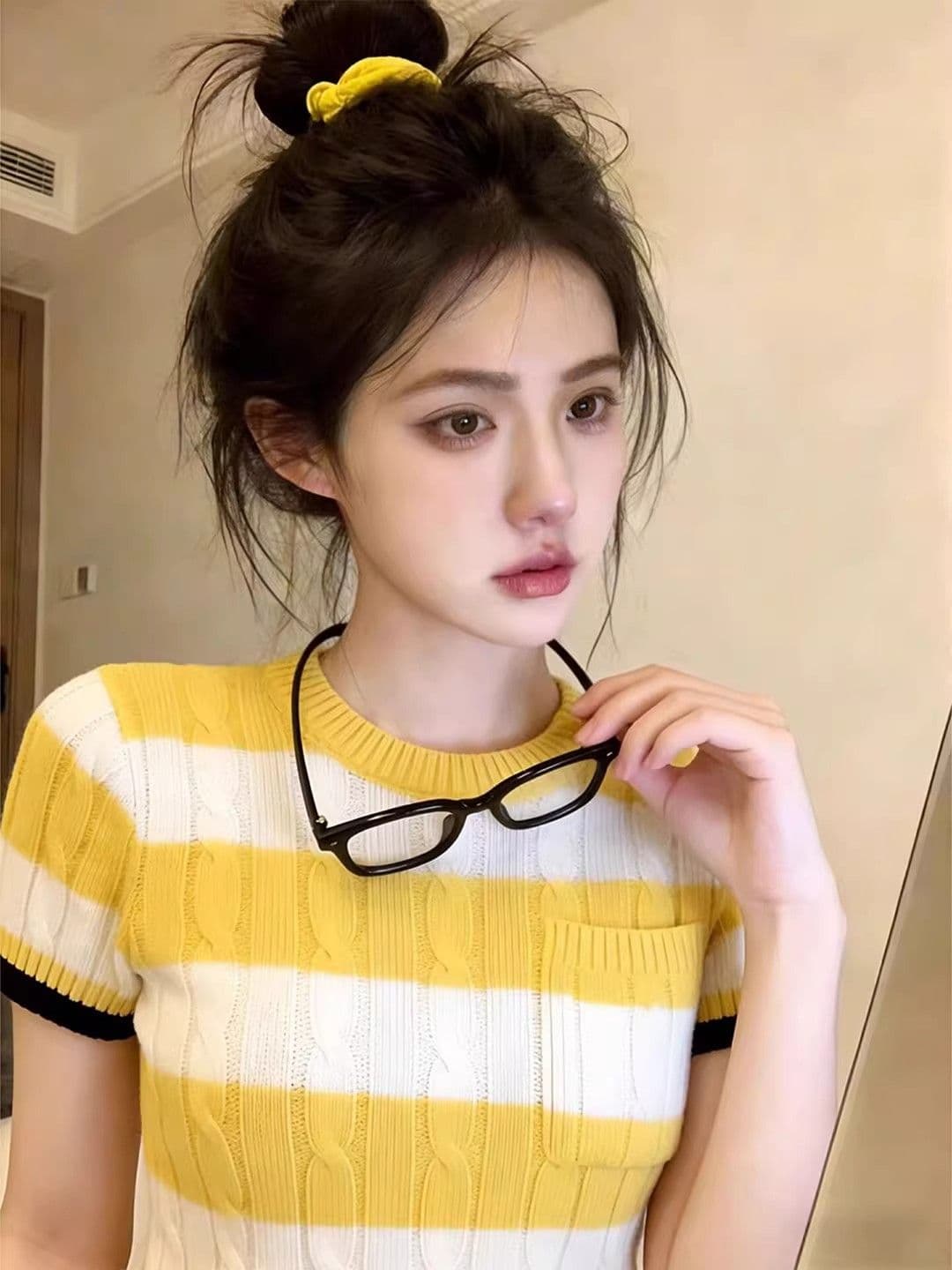 miu 부서 배색 라운드 넥 막대기 가방 꽈배기 스트라이프 반팔 니트 스웨터 여성 여름 루즈핏 슬림해 보이는 그레이트 봐. 의류 이미지 2