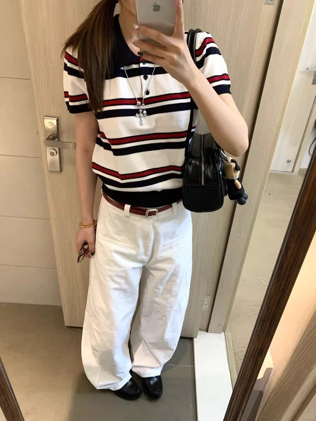 miu 부서 스트라이프 학원 스타일 POLO 셔츠 니트 긍정적 인 어깨 반팔 티셔츠 여성 여름 디자인 센스 작은 대중 허리 수축 맨위 상세 이미지 4