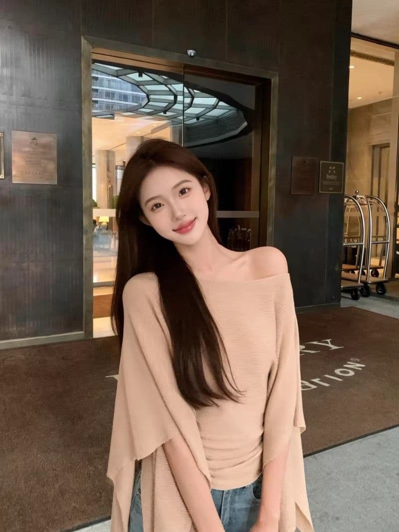 6 양모 고급 센스 단색 품격 불규칙 중간 소매 니트 스웨터 여성 여름 비스듬한 어깨 루즈핏 Chic 맨위 이미지 2