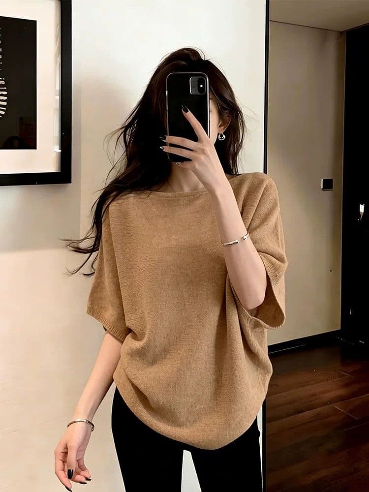 작은 키 한 부서 커피 색상 얼음 실크 니트 스웨터 긍정적 인 어깨 반팔 티셔츠 여성 여름 루즈핏 디자인 센스 쇼트 스타일 맨위 상세 이미지 5