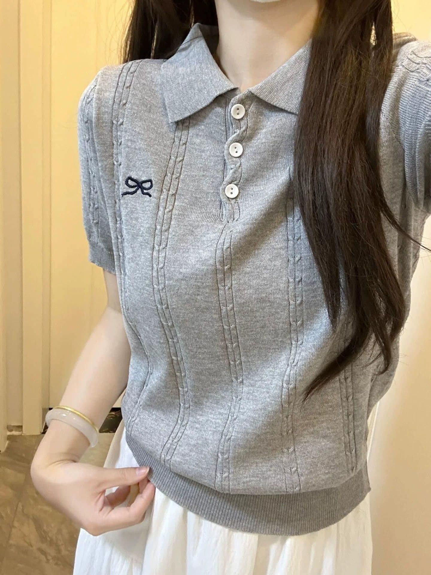 패키지 코어 실 한국 스타일 POLO 칼라 나비 매듭 자수 니트 반팔 티셔츠 여성 여름 표지 배 슬림해 보이는 맨위 상세 이미지 1