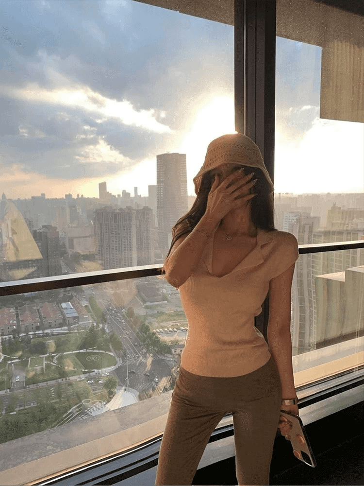 고급 센스 서리가 내린 부서 살구 색상 V넥 POLO 셔츠 여성 여름 오래된 돈 바람 몸매 가꾸기 긍정적 인 어깨 니트 반팔 티셔츠 맨위 이미지 3