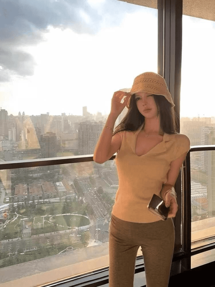 고급 센스 서리가 내린 부서 살구 색상 V넥 POLO 셔츠 여성 여름 오래된 돈 바람 몸매 가꾸기 긍정적 인 어깨 니트 반팔 티셔츠 맨위 상세 이미지 3