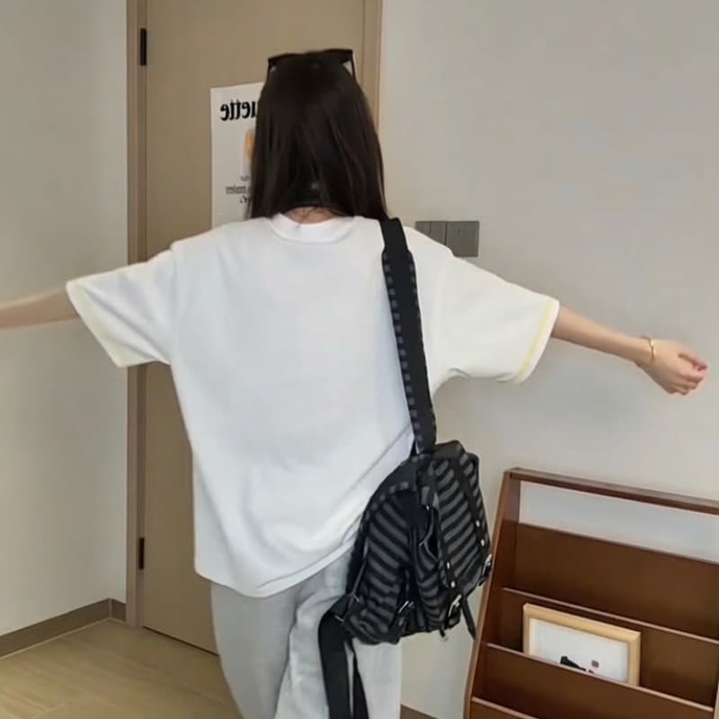 빛 에디션 10개 올린 사람 : 가져 가라. 조수 브랜드 반팔 티셔츠 남녀 커플룩 여름 얇은 스타일 새로운 루즈핏 라운드 넥 맨위 이미지 5