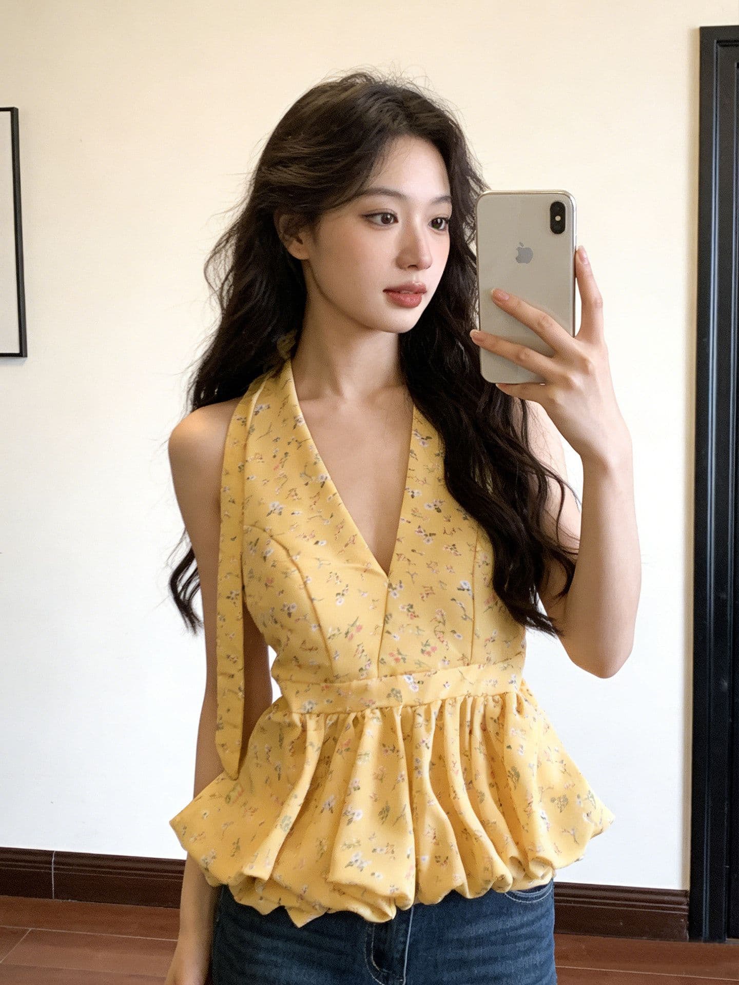 휴가 바람 플리츠 백리스 꽃밭 치마 맨위 여름 새로운 황색 꽃무늬 V넥 행침 목 레이스업 조끼 상세 이미지 7