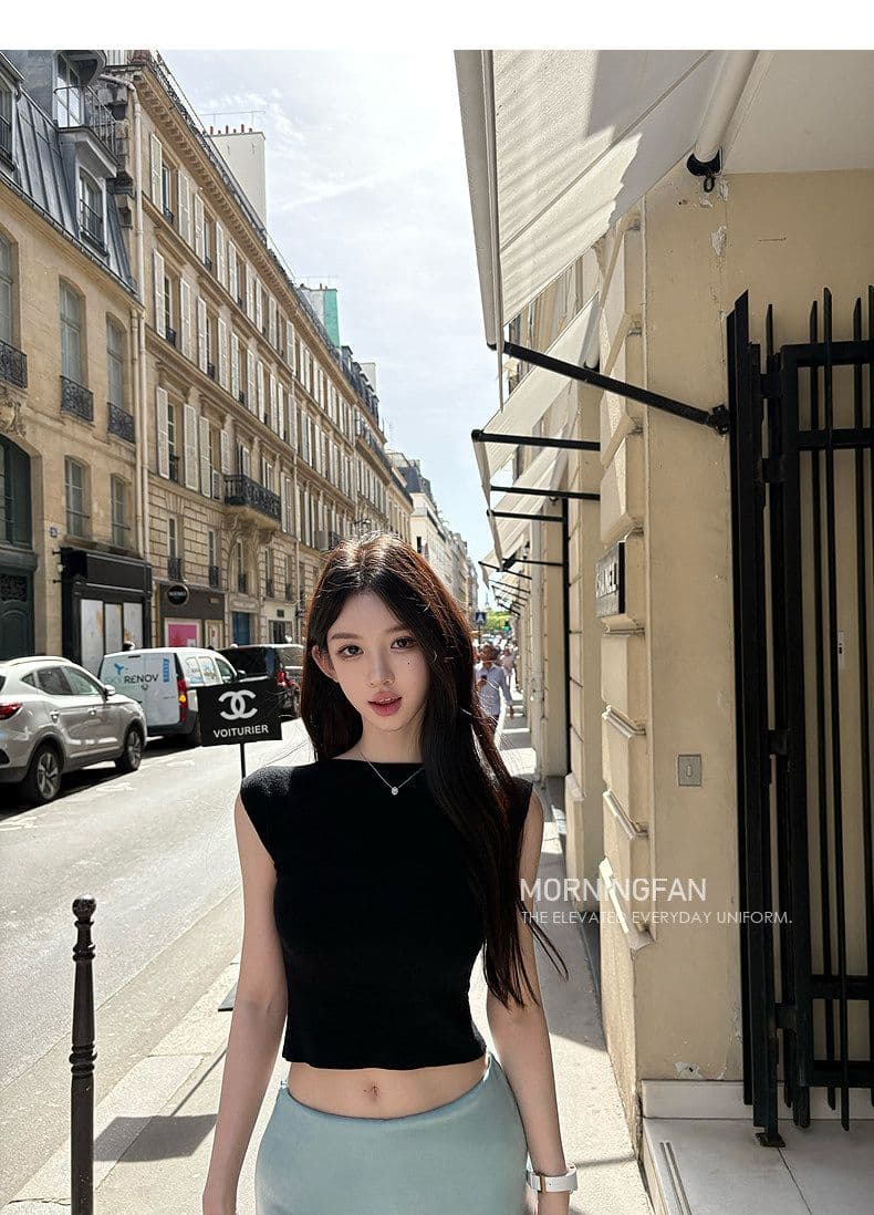 프랑스식 아름다운 작은 날다 소매 니트 티셔츠 여성 여름 순수한 욕망 핫걸 백리스 몸매 가꾸기 쇼트 스타일 품격 슬림해 보이는 맨위 상세 이미지 8