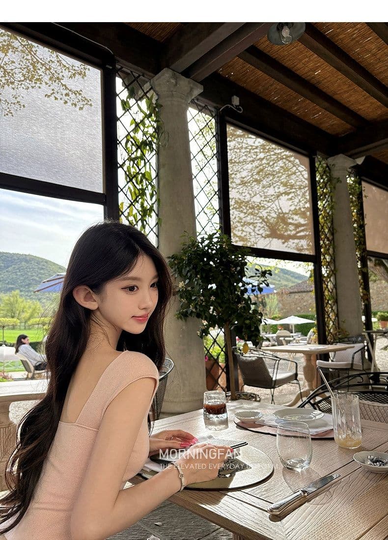 프랑스식 아름다운 작은 날다 소매 니트 티셔츠 여성 여름 순수한 욕망 핫걸 백리스 몸매 가꾸기 쇼트 스타일 품격 슬림해 보이는 맨위 상세 이미지 18