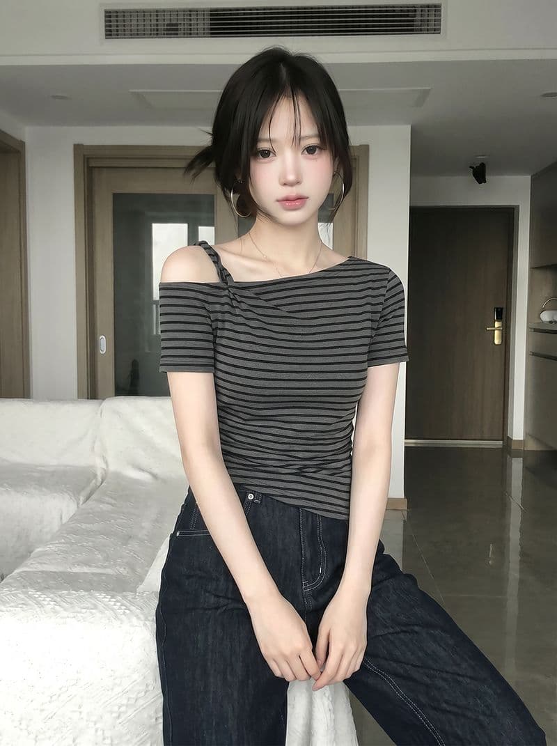 반팔 티셔츠 여성 의류 여름 새로운 긍정적 인 어깨 쇼트 스타일 디자인 센스 한 부서 스트라이프 오프숄더 비스듬한 칼라 맨위 상세 이미지 4