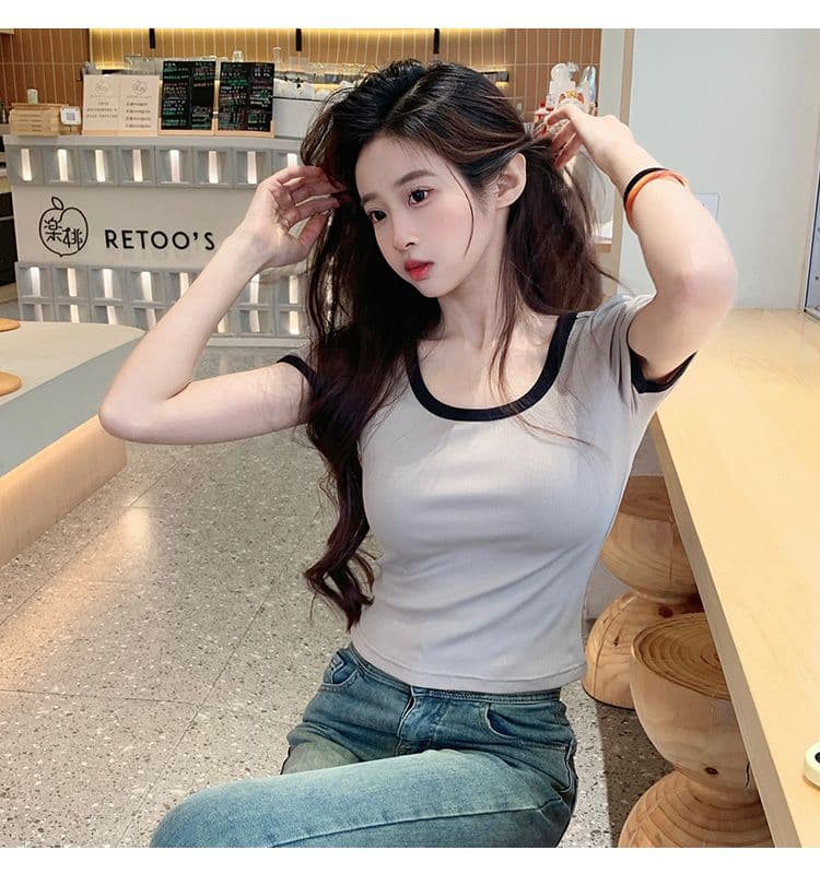 1 1 리브 210 그램 반팔 티셔츠 2026 여름 단색 몸매 가꾸기 쇼트 스타일 긍정적 인 어깨 배색 칼라 한국 스타일 여성 의류 상세 이미지 2