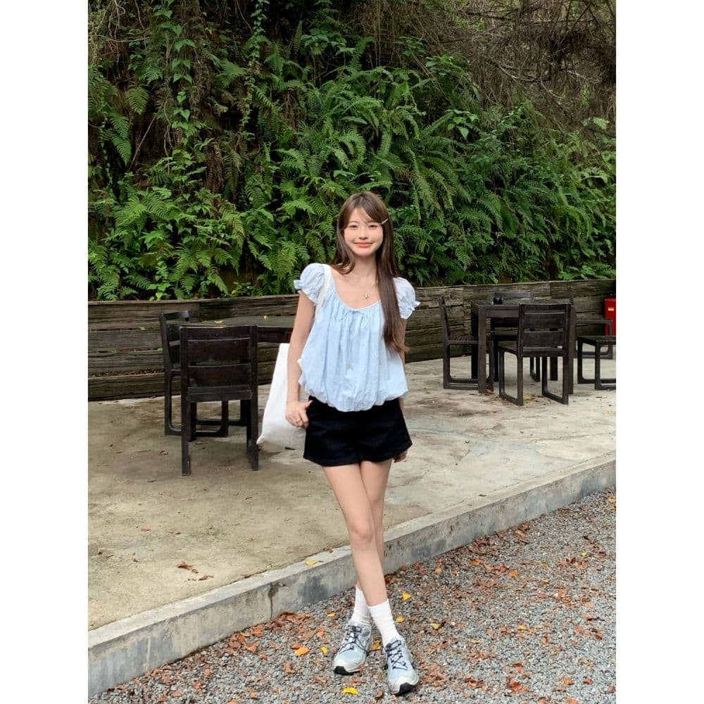 문예 하얀 달빛 거품 소매 작은 셔츠 여성 여름 2026 새로운 달콤함 미니멀리즘 작은 키 반팔 셔츠 짧은 맨위 상세 이미지 12