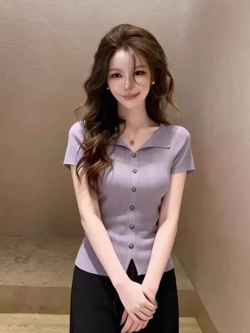 폴로 칼라 단추 얼음 실크 반팔 티셔츠 여성 2026 여름 새로운 니트 스웨터 패션 연령 감소 몸매 가꾸기 슬림해 보이는 맨위