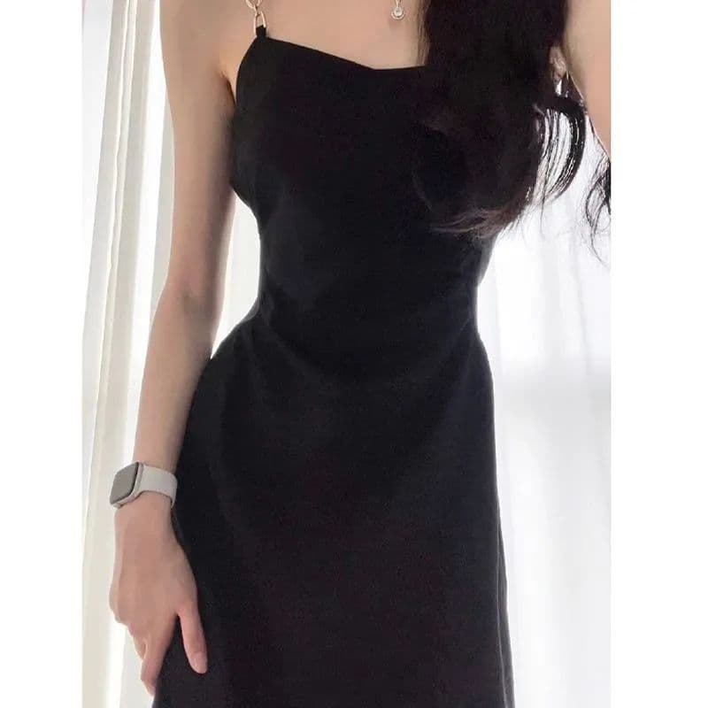 프랑스식 검정색 슬립 점프 슈트 치마 새로운 몸매 가꾸기 허리 수축 슬림해 보이는 롱 스커트 작은 대중 디자인 센스 주름 작은 검은 드레스 상세 이미지 6