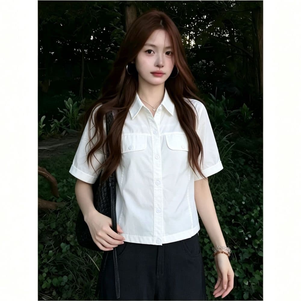 화이트 워크웨어 바람 반팔 여성 셔츠 여름 더블 주머니 밑단 펌프 로프 쇼트 스타일 슬림해 보이는 작은 키 다용도 셔츠