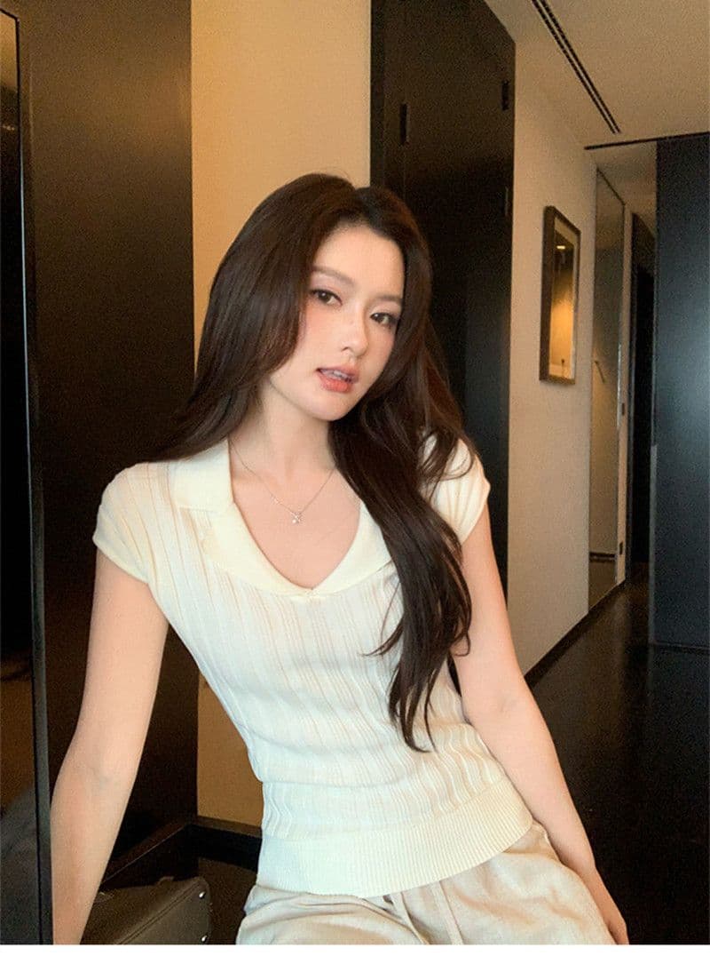 폴로 칼라 구덩이 기사 반팔 니트 스웨터 여성 여름 2026 새로운 한 부서 익스트림 제인 몸매 가꾸기 티셔츠 작은 날다 소매 다용도 맨위