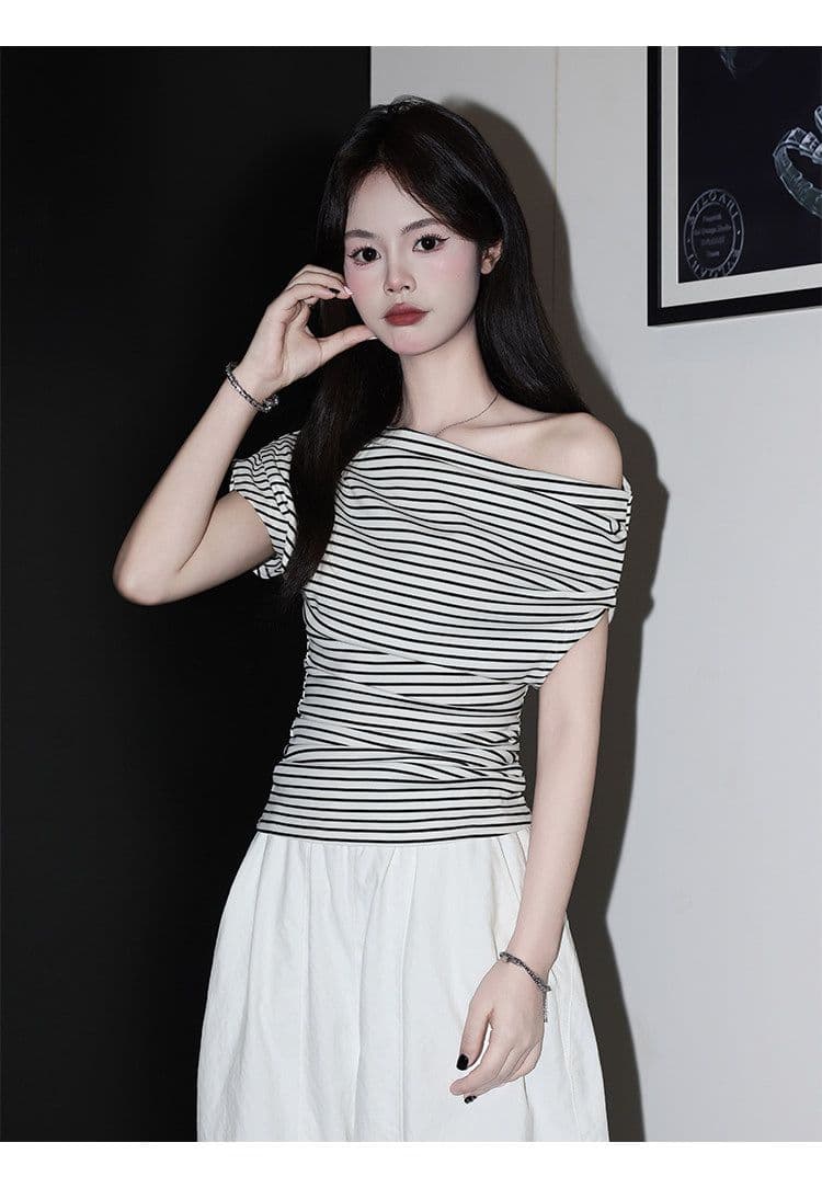 아메리칸 검정색 스트라이프 비스듬한 어깨 니트 티셔츠 여성 여름 새로운 ins 인사이드 가져 가라. 캐주얼 반팔 허리 수축 맨위 상세 이미지 10