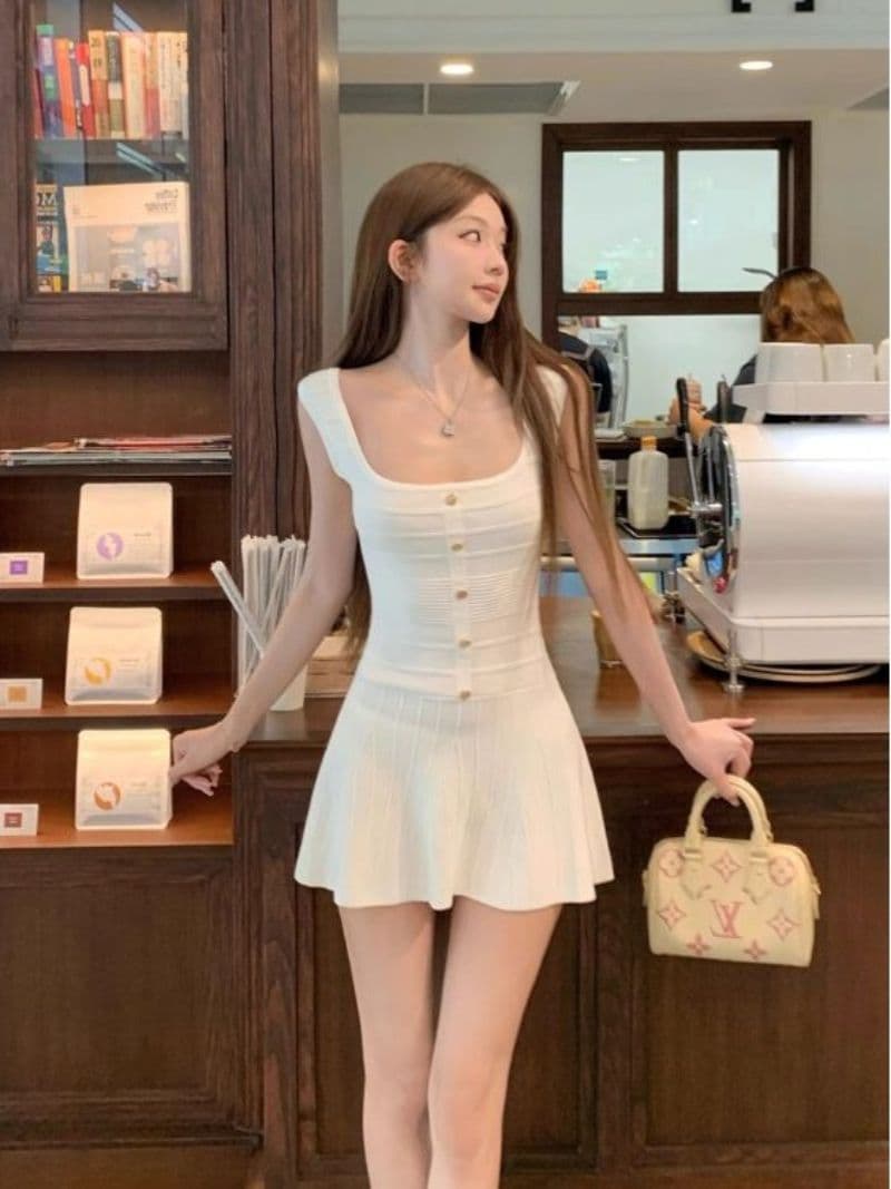 화이트 슬립 여성 드레스 연령 감소 광장 라이센스 예복 생일 치마 고급 섹시함 장쑤 저장 및 상하이 천 골드 착용 가져 가라. 상세 이미지 3