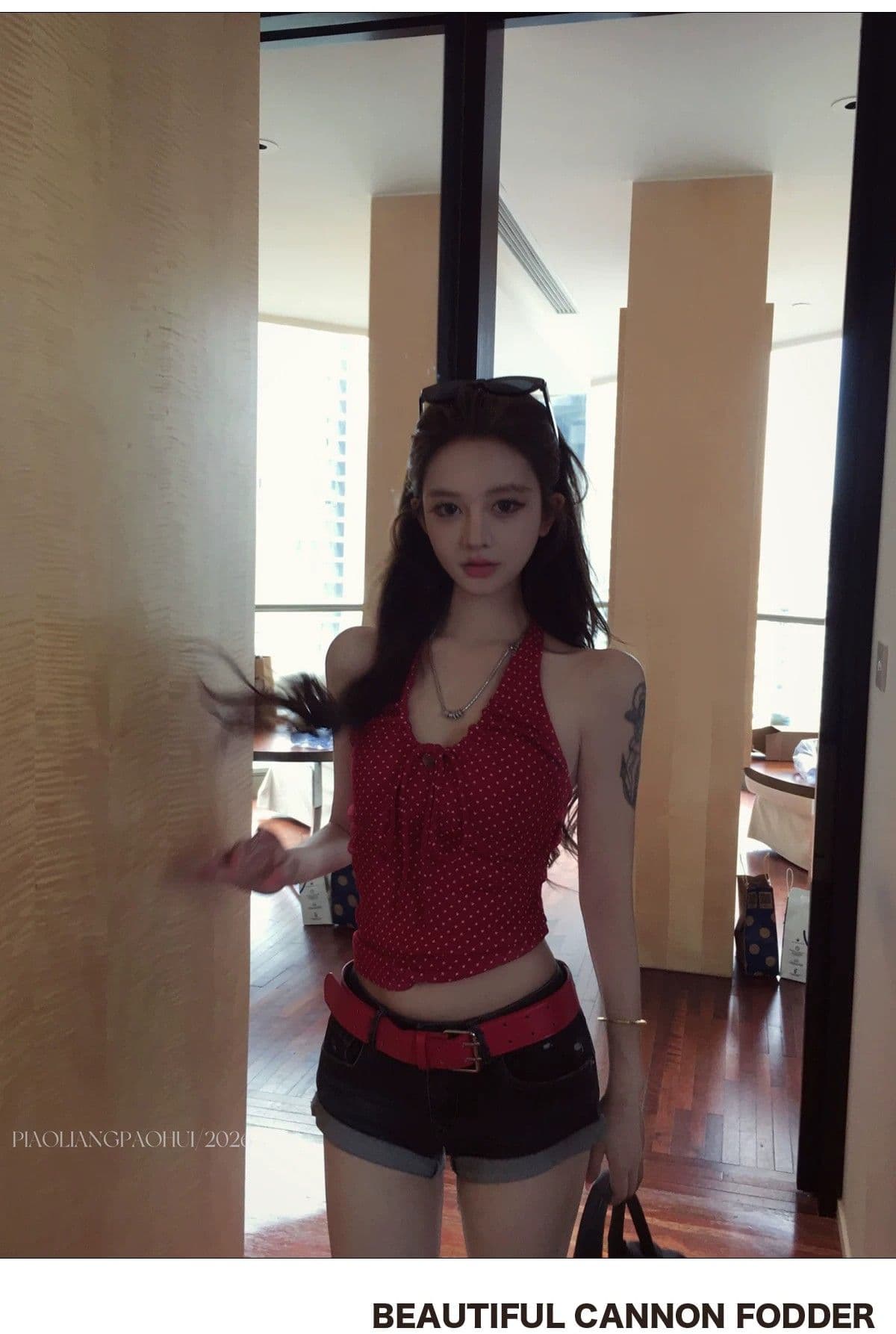 아메리칸 핫걸 바람 도트 무늬 행침 목 레이스업 캐미솔 몸매 가꾸기 외출용 섹시함 맨위 상세 이미지 2