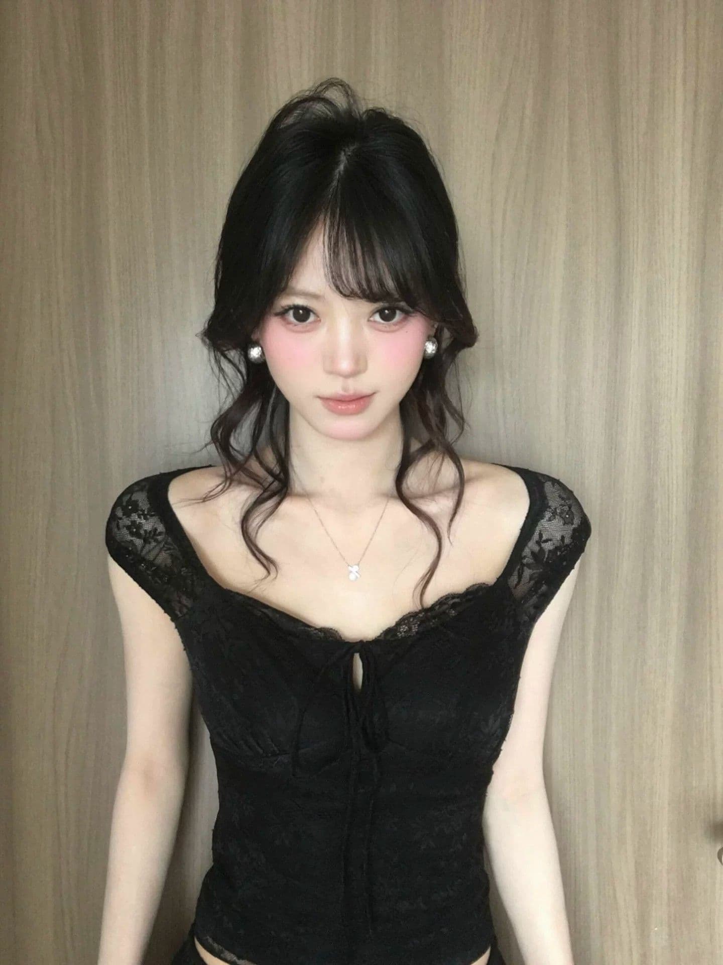 한 부서 레트로 나비 매듭 검정색 반팔 티셔츠 여성 여름 몸매 가꾸기 슬림해 보이는 디자인 센스 다용도 캐주얼 맨위 트렌디 상세 이미지 2